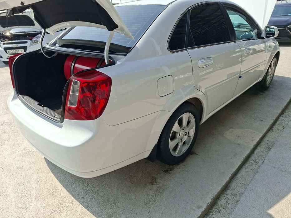 Gentra sotiladi, holati zo'r