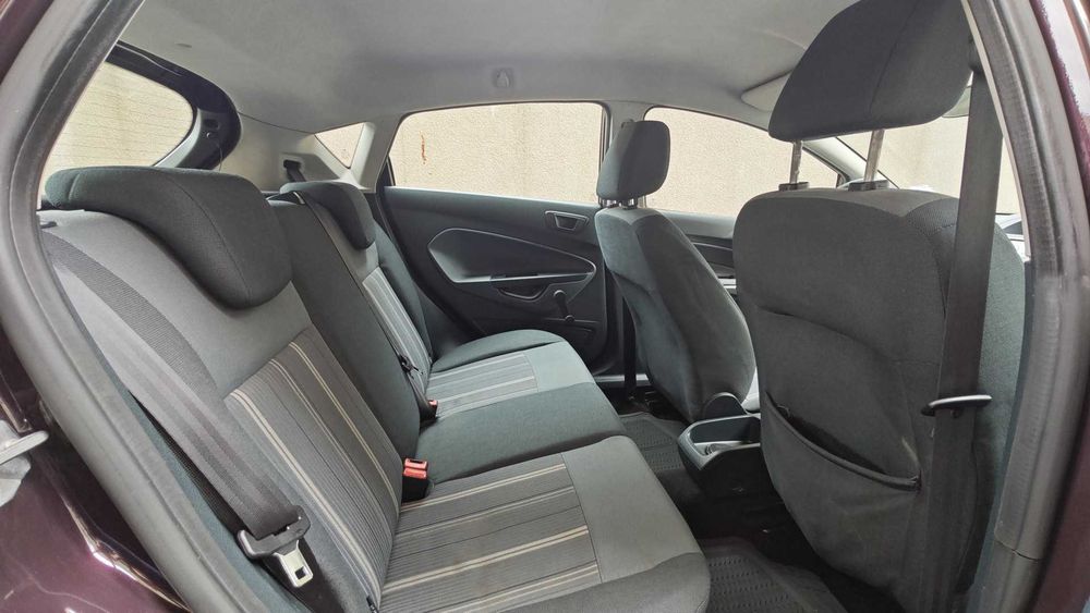 Ford Fiesta 1.4 TDCi 2009, vișiniu, 121.500 km reali, revizie nouă, ITP 2027