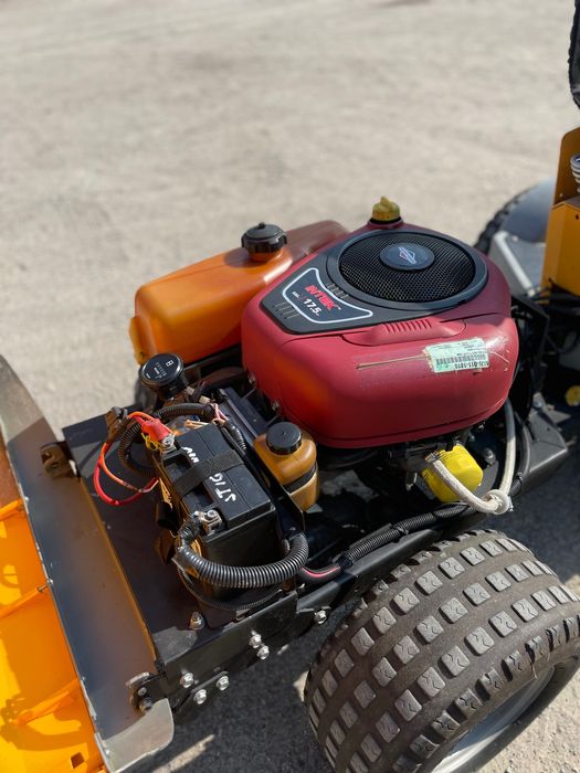 Газонокосилка тракторная STIGA