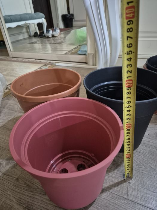 Продам горшки для цветов