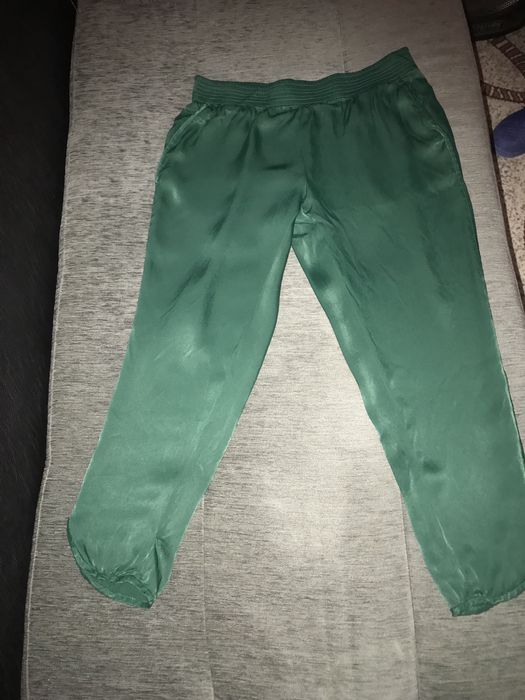 Зелен панталон, сатенен