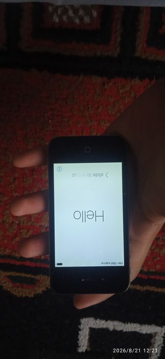 Iphone 4s arzonga berib yuboraman