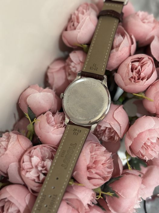 Часы швейцарские Tissot