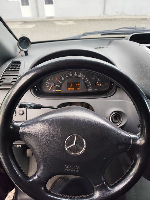 Мерседес Бенс VITO