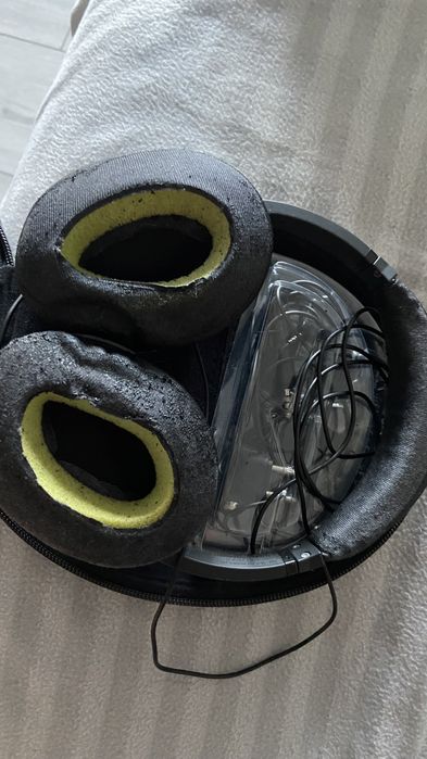 Слушалки Босе работят