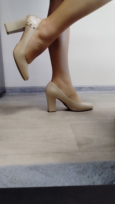 Продаю женские туфли!