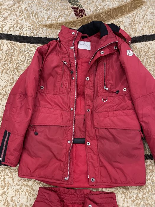 Горнолыжный костюм