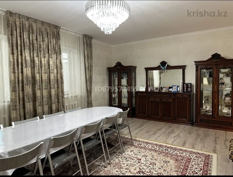Продам дом 4 комнатный