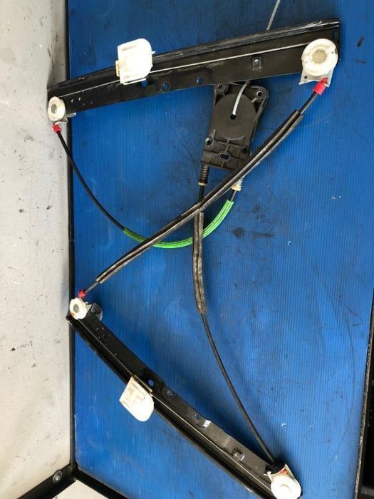 macara usa stanga fata ford mondeo mk4 2008