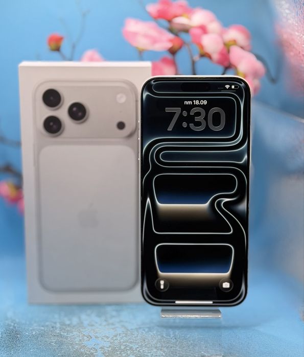 ГАРАНЦИОНЕН!!! Apple iPhone 17 Pro Max, 256GB, 5G, Silver