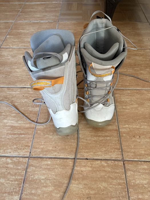 Snowboard boots marimea 44