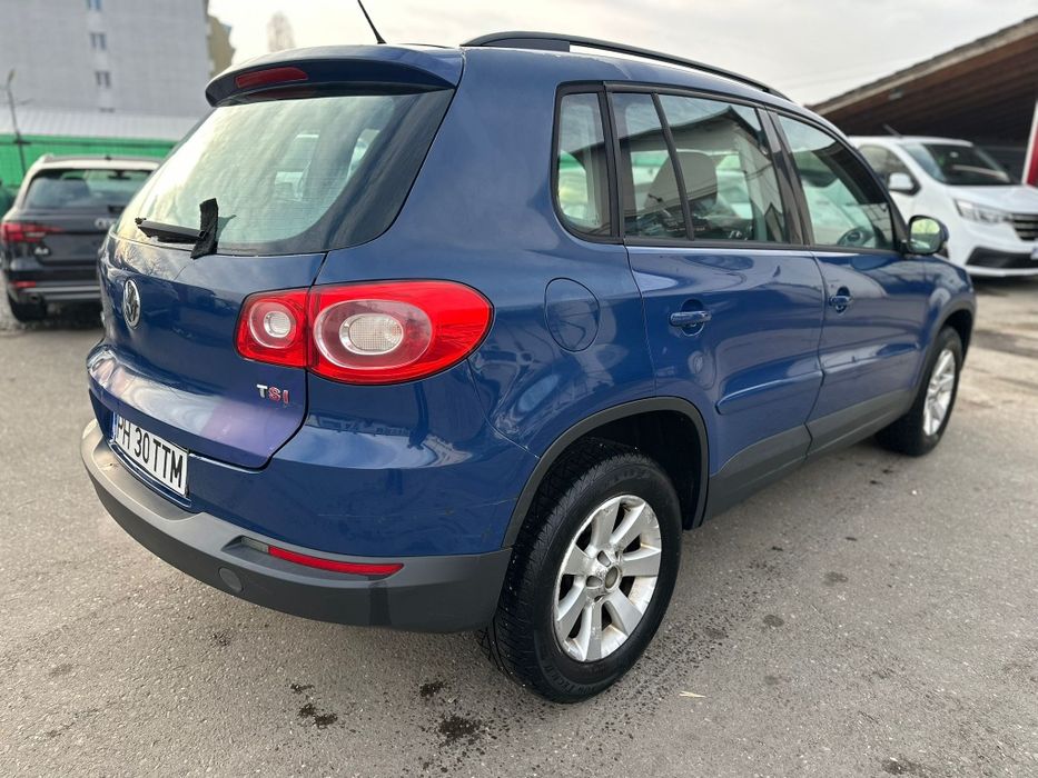 Vw Tiguan 4motion 4x4. 1.4tsi manual. Fab2009. Prezintă defecte optice