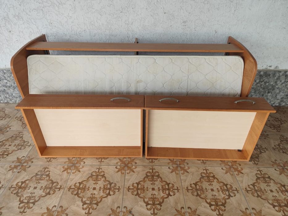 Продаются кровати