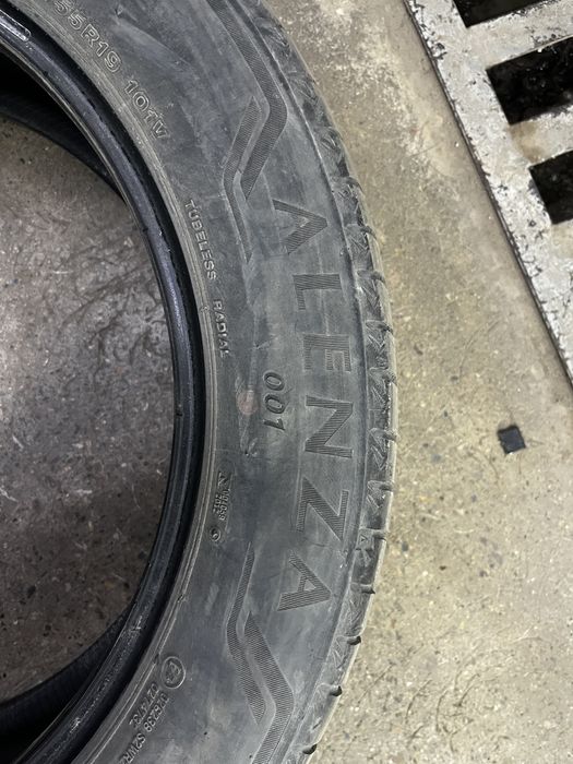 Bridgestone alenza 235x55x19