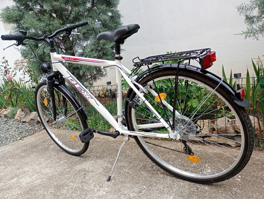 Vând bicicletă PROPHETE REX,roți 28,cu 21 vit,stare f bună !