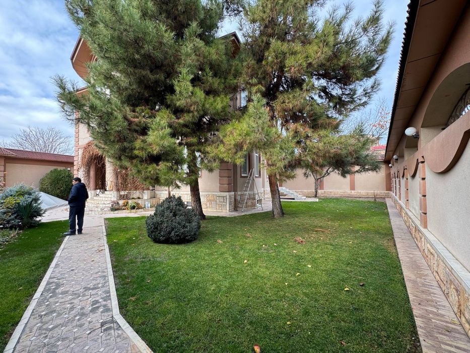 Сзади Мирабад Авеню сдаётся Дом на Аренду!