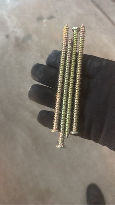 Шруб монтажный продаются