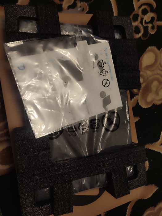 Hp nootubook srochna sotiladi