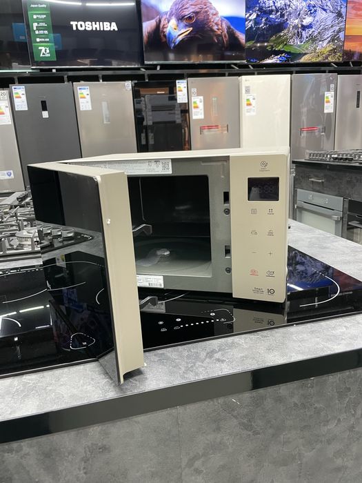 Mikravolnovka LG Pech Микроволновка LG- 23L Inverter Neochef