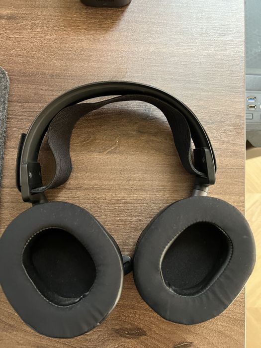 Геймърски слушалки Steelseries Artics Pro Wireless