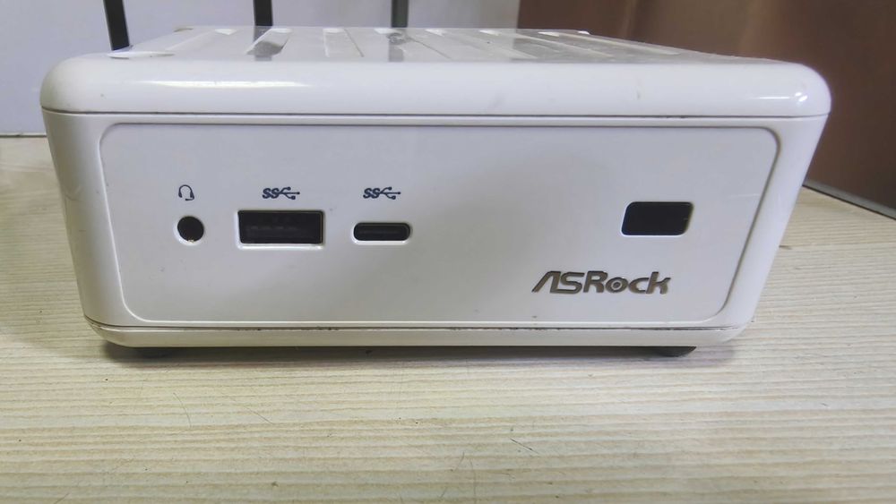 Мини ПС Asrock Beebox n3000 4g