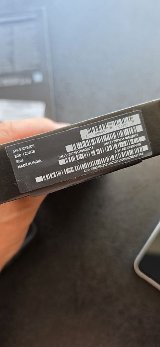 Samsung S24 FE 256GB / 8 GB RAM