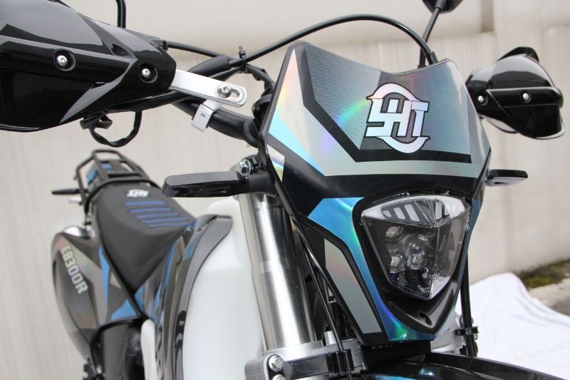 Яхут 300 кув   СВ