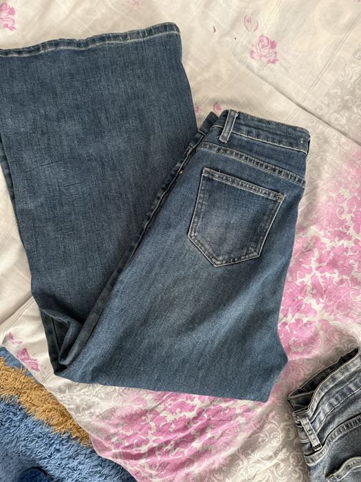 Свободные джинсы