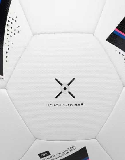Футболна топка Fifa basic - размер 5 (различни цветове)