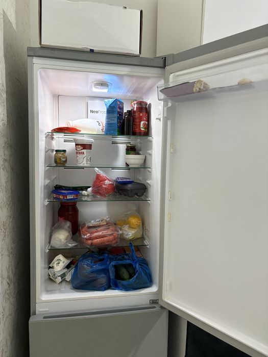 Холодильник в нормальном состояний