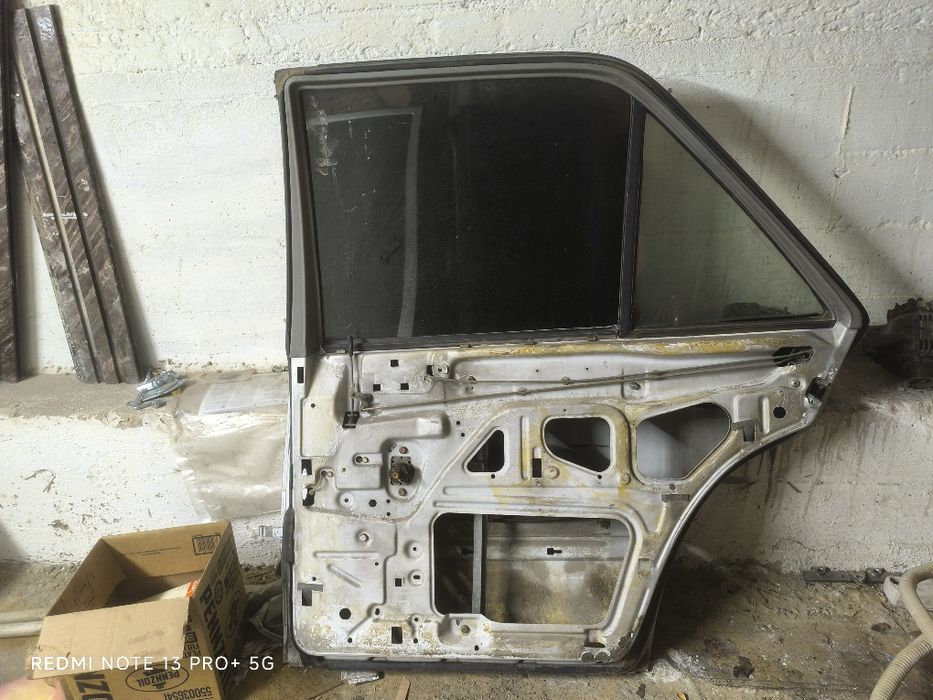 Двери + сидения Mercedes-Benz W124