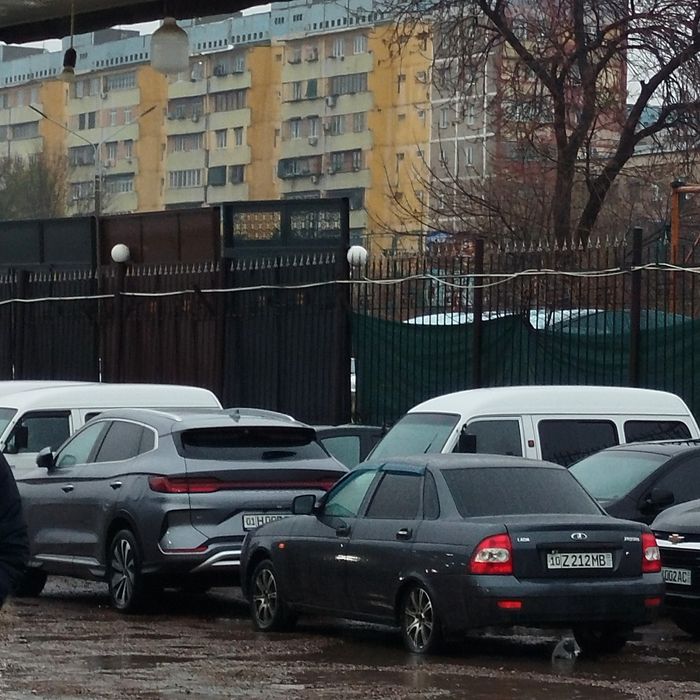 Srochna sotiladi 2013 priora