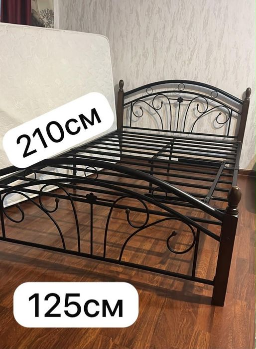Продам кровать срочно!