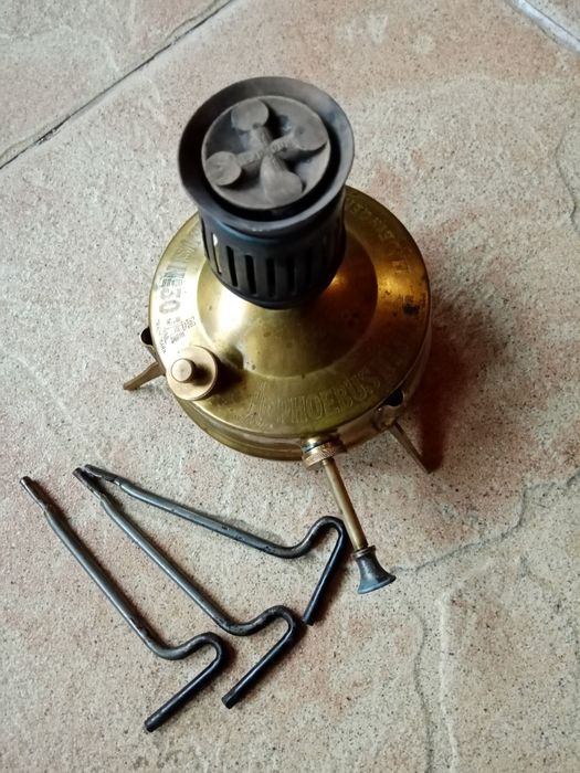 Lampa benzina phoebus. Primus.