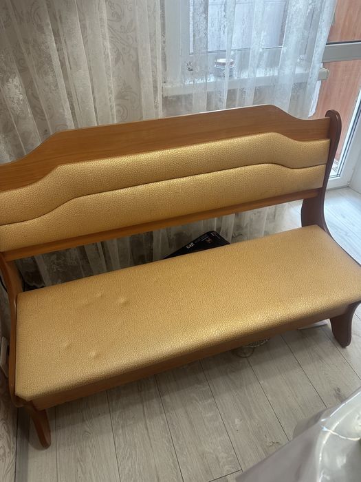 Диван     кухонный