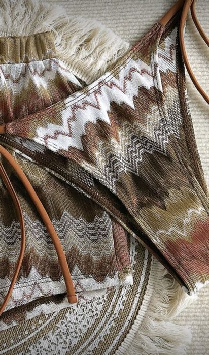 Бански от три части