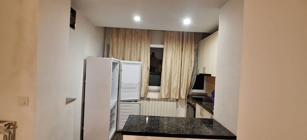 Garsoniera de închiriat