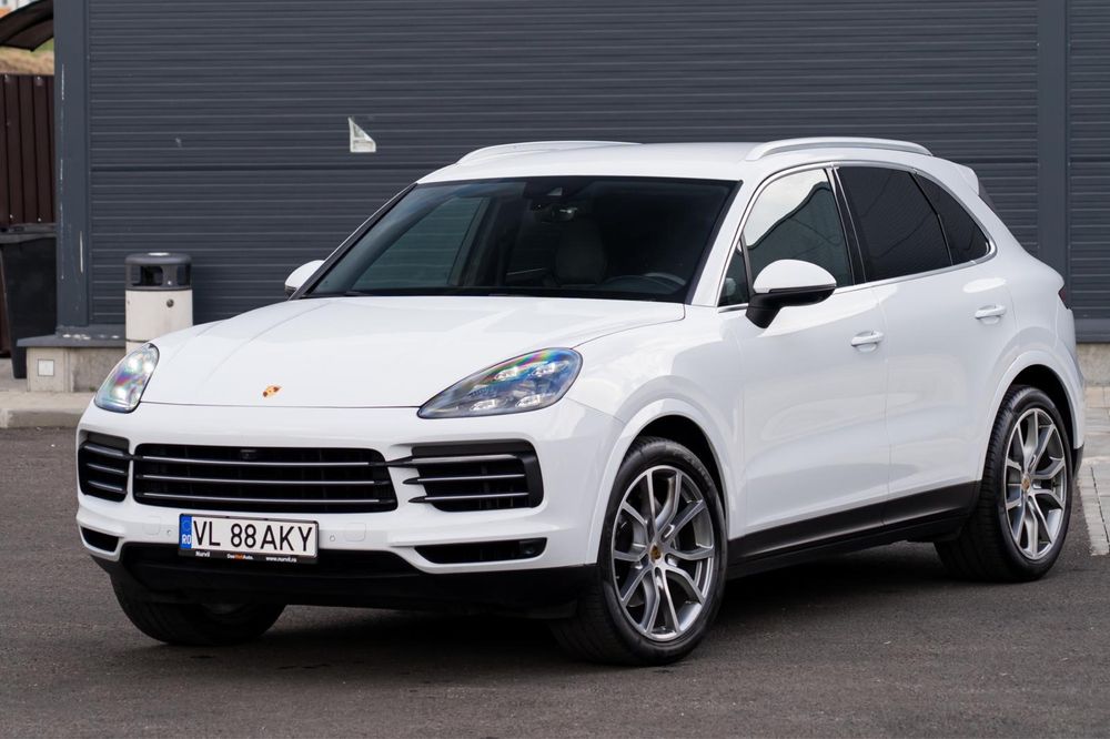PORSCHE Cayenne 2020 — imagine 2