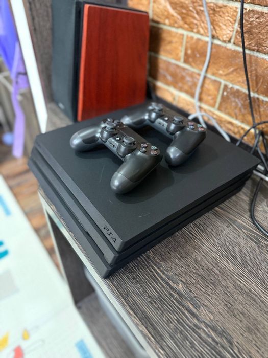 Playstation PS4 Pro 1TB HDD [Идеал]