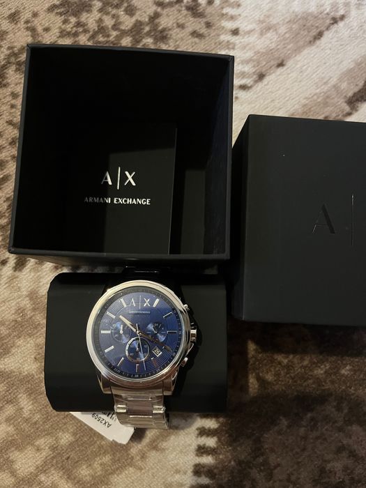 Armani Exchange часовник