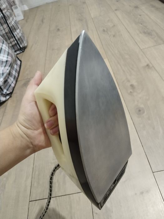 Утюг продам,продам