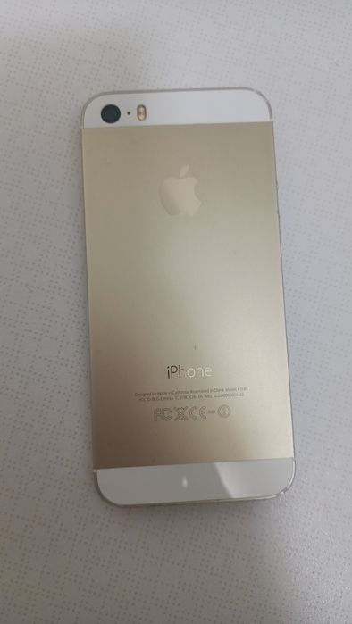 Iphone 5s золотой