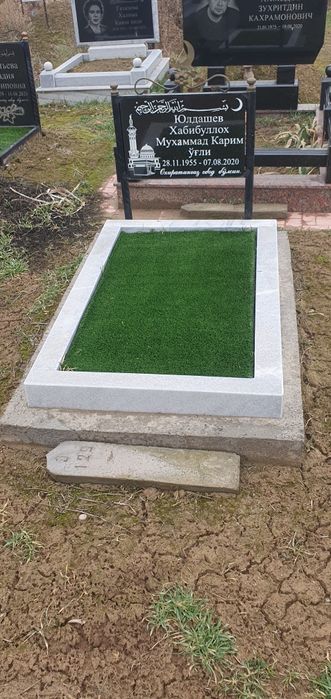 Qabr toshlari granitt va marmardan