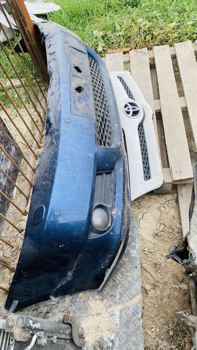 Бампер Тойота Версо