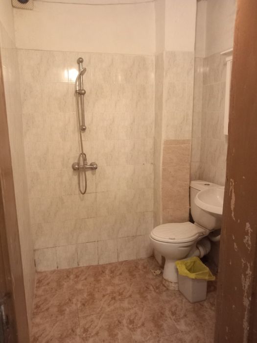 Дава се под наем Едностаен апартамент в Варна, Централна поща - 45 кв.м за 278.97 € - Снимка #3