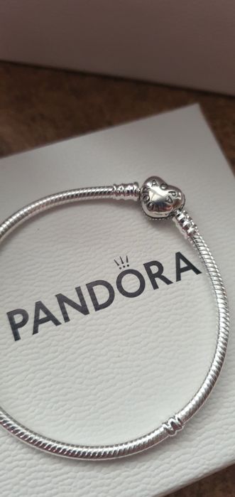 Нова сребърна гривна Пандора Романтика,със сертификат 17см