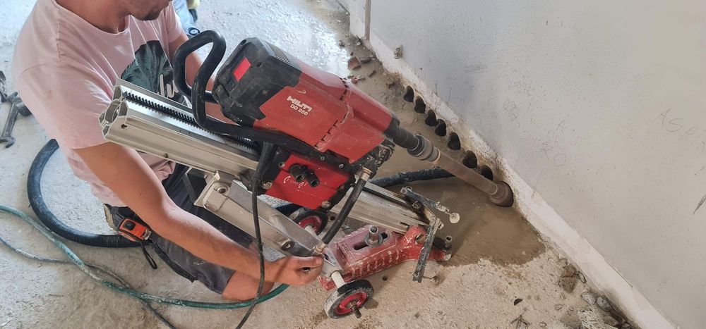 Gaură hotă Iași AC centrala ventilatie
