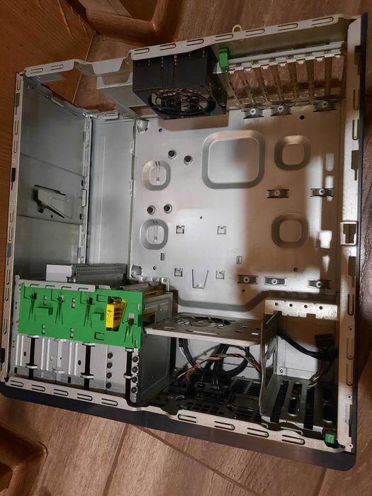 Кутия за компютър