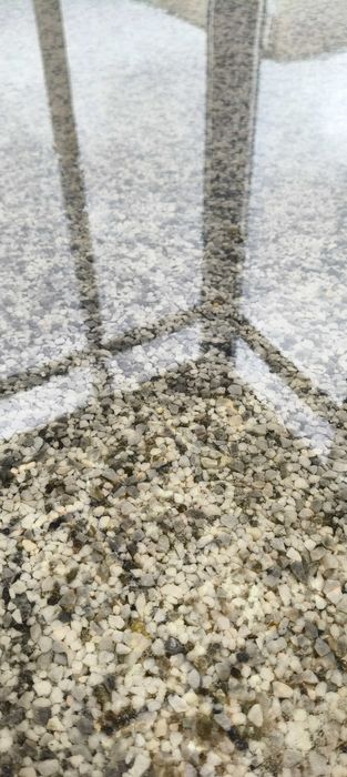 Pardoseli epoxidice / Covoare de piatră naturală