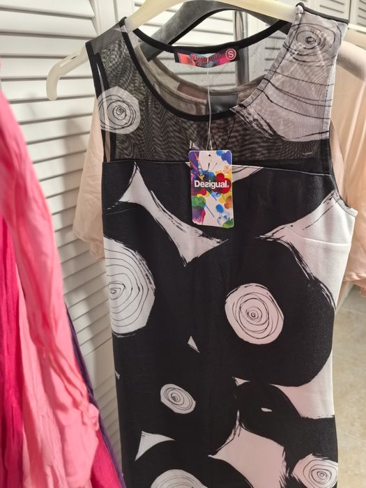 Vând hăinuțe outlet de dama